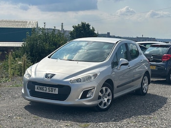 Used Peugeot 308 2013 for sale - 75695021: Photo
