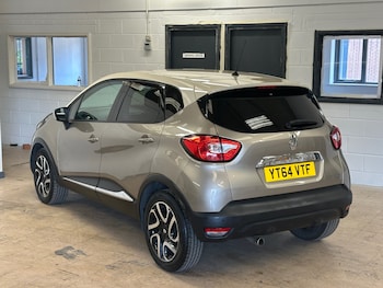 Used Renault Captur 2014 for sale - 79399069: Photo