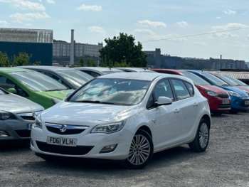 2012 (61) - 1.4 16v Excite Euro 5 5dr