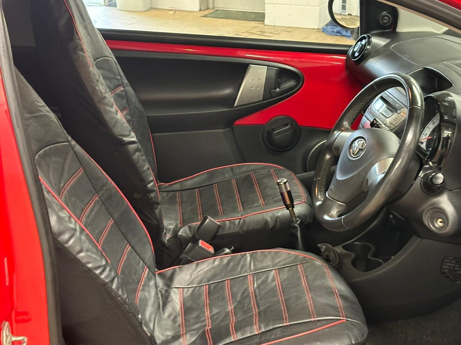 Used Toyota AYGO 2013 for sale - 77906752: Photo 13