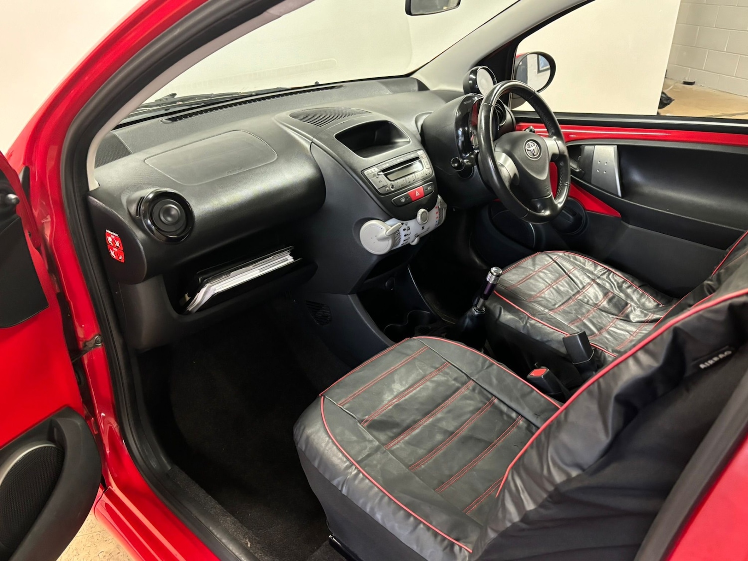 Used Toyota AYGO 2013 for sale - 77906752: Photo 19