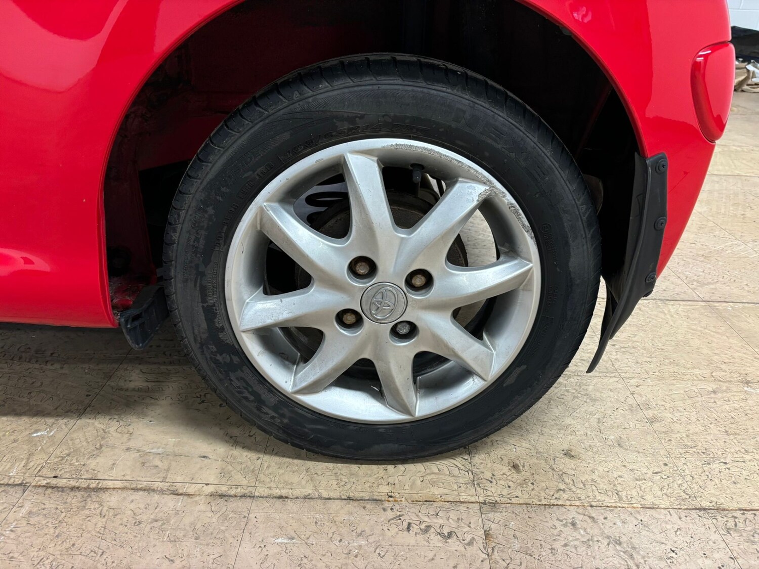 Used Toyota AYGO 2013 for sale - 77906752: Photo 25