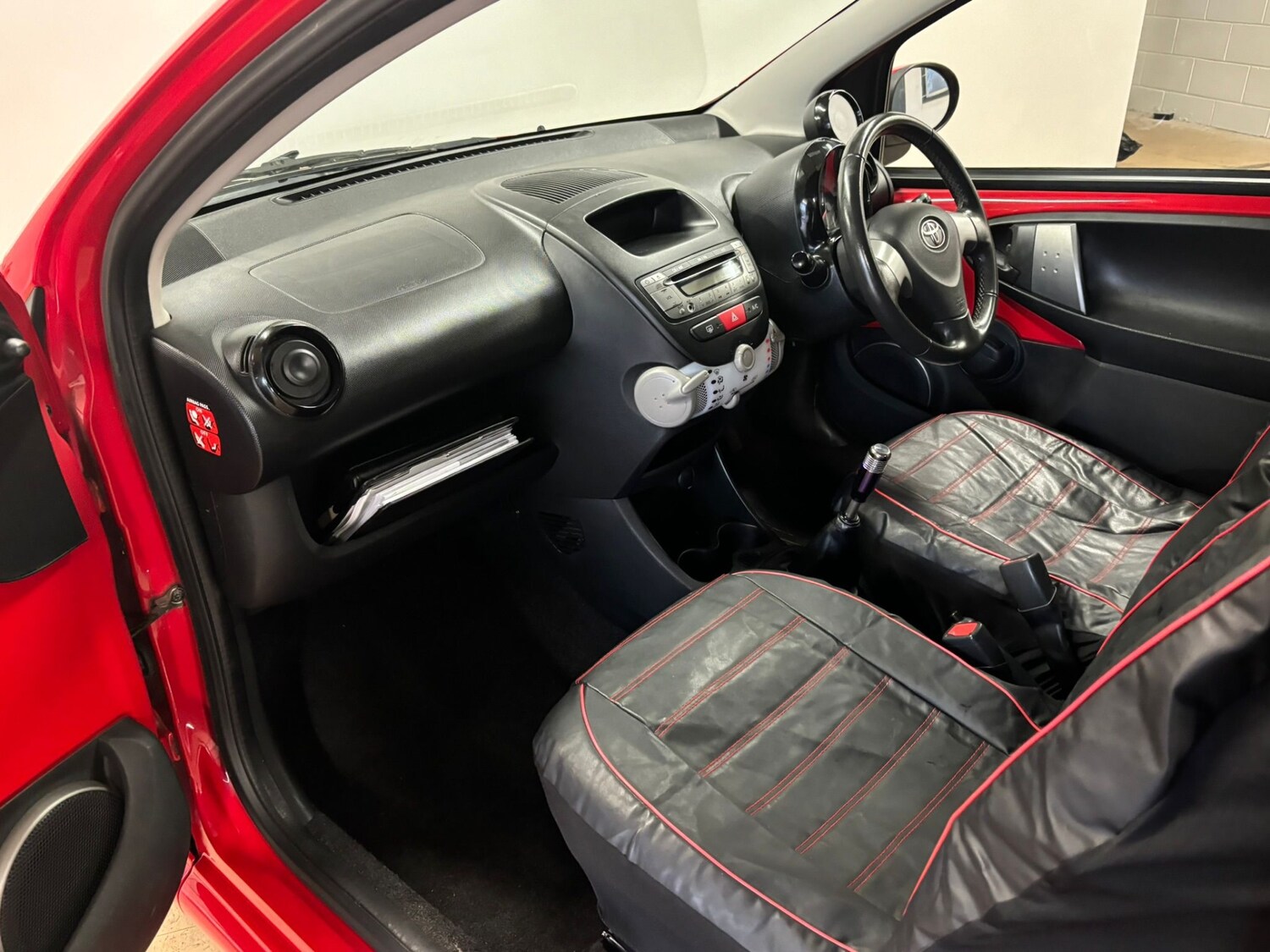 Used Toyota AYGO 2013 for sale - 77906752: Photo 27