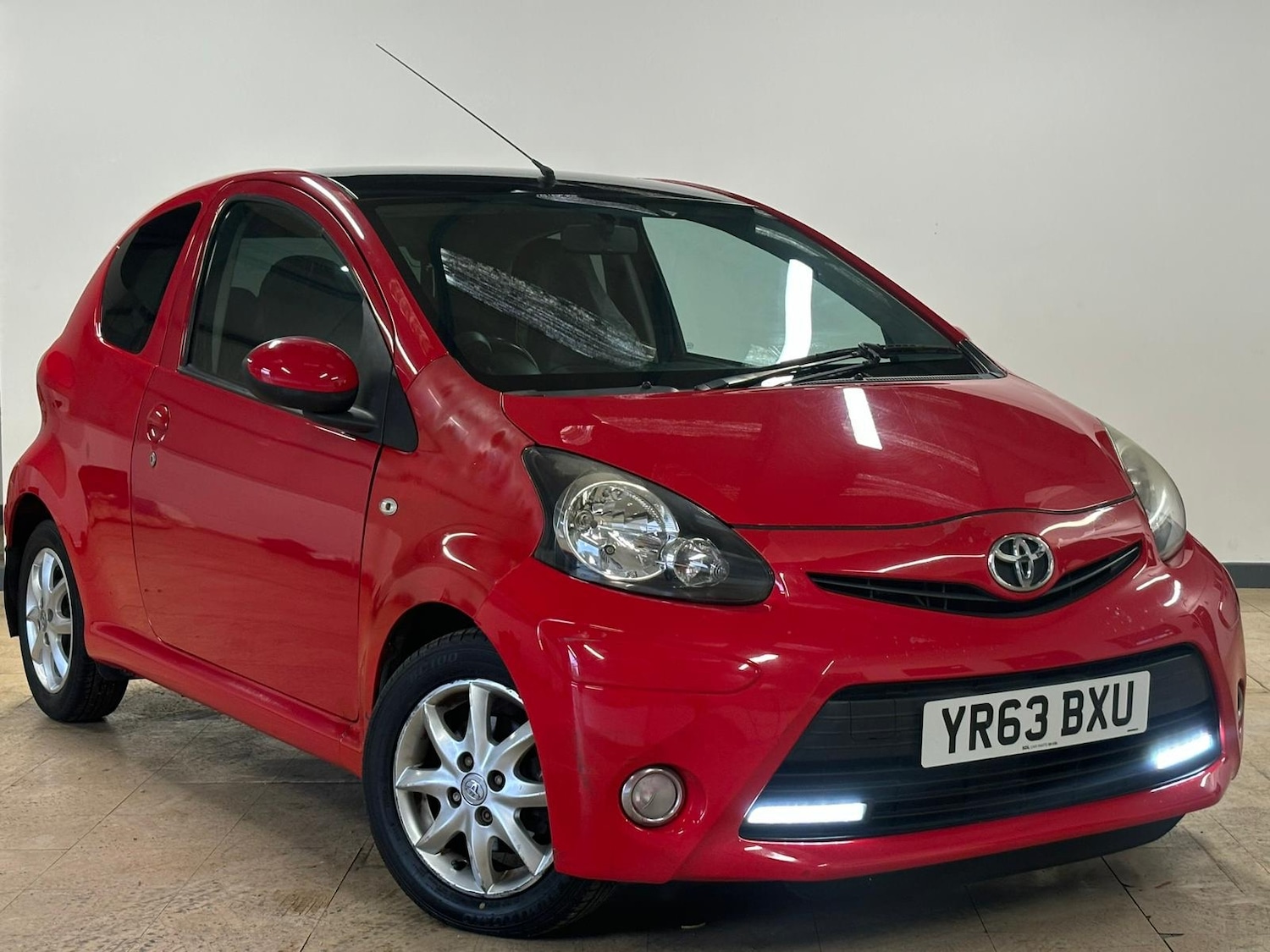 Used Toyota AYGO 2013 for sale - 77906752: Photo 4