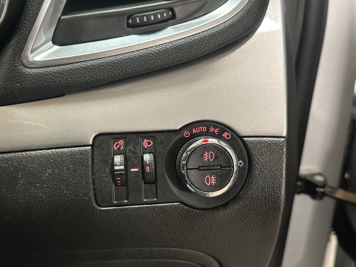 Used Vauxhall Mokka 2016 for sale - 77902930: Photo 20