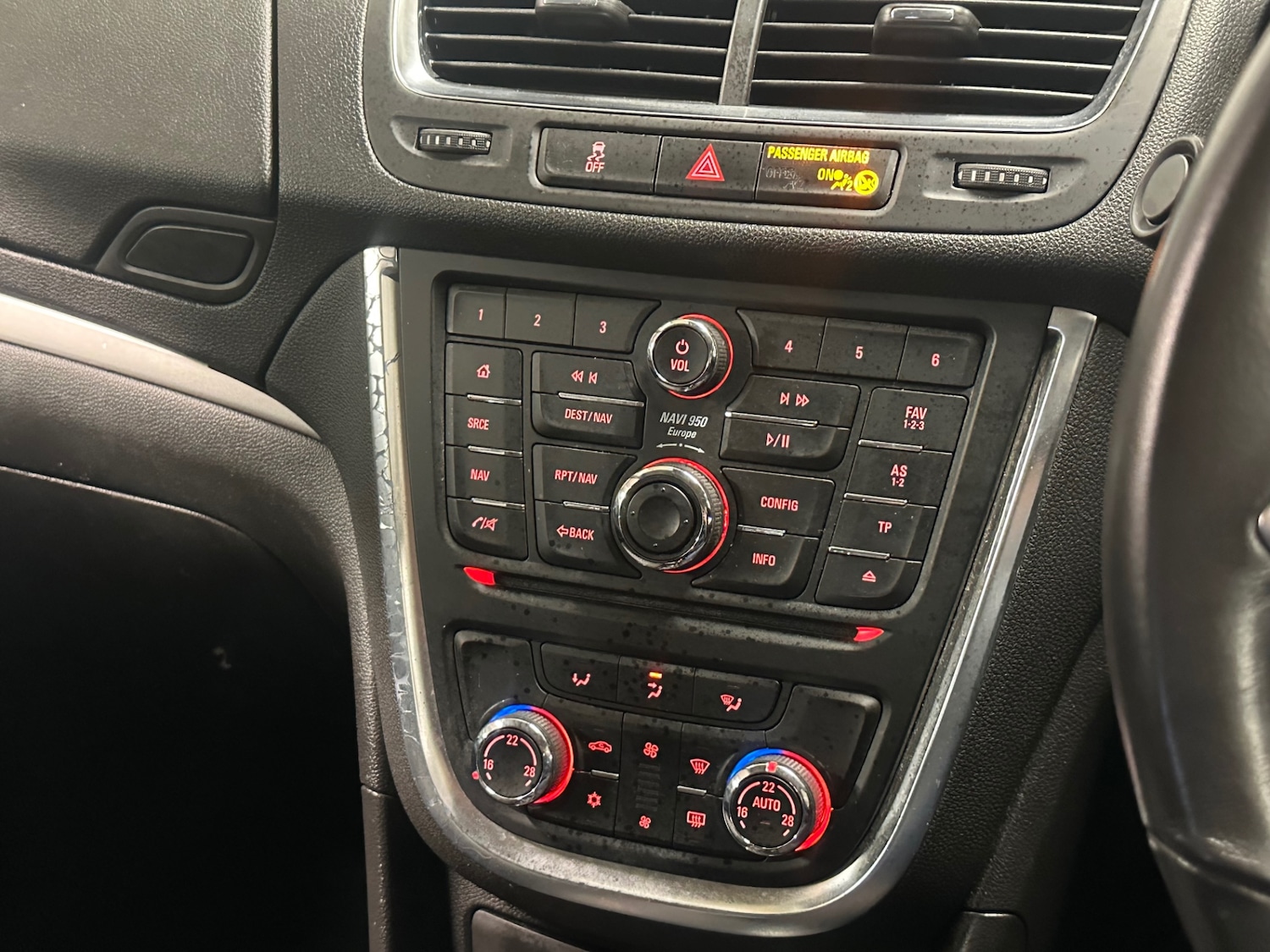 Used Vauxhall Mokka 2016 for sale - 77902930: Photo 23