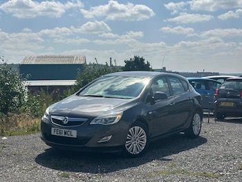 Used Vauxhall Astra 2011 for sale - 75608769: Photo