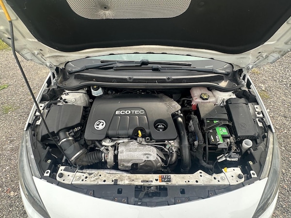 Used Vauxhall Astra 2014 for sale - 75615719: Photo 23