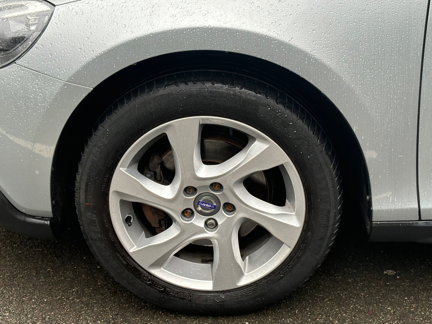 Used Volvo V40 2015 for sale - 78147686: Photo 11