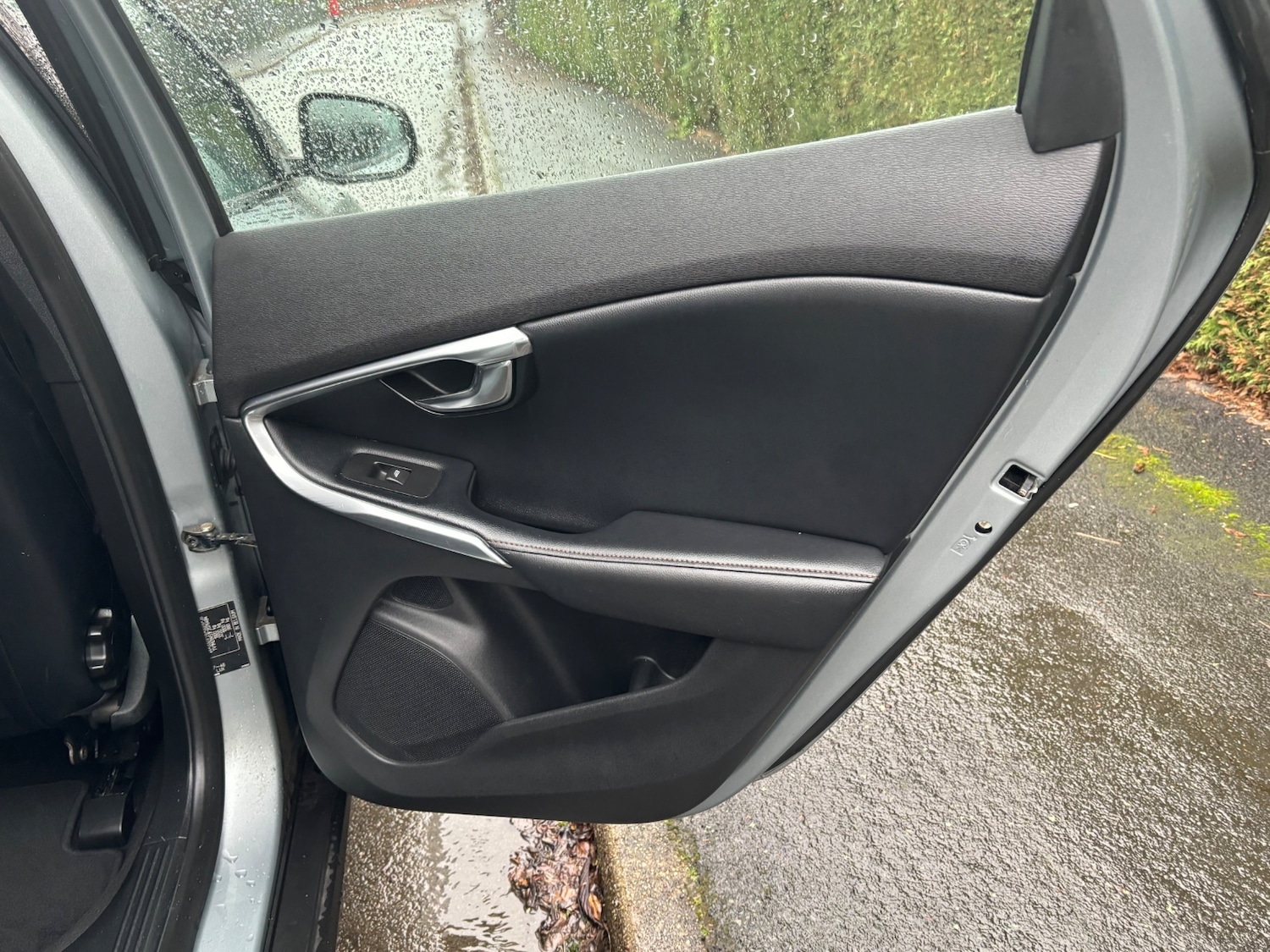 Used Volvo V40 2015 for sale - 78147686: Photo 17