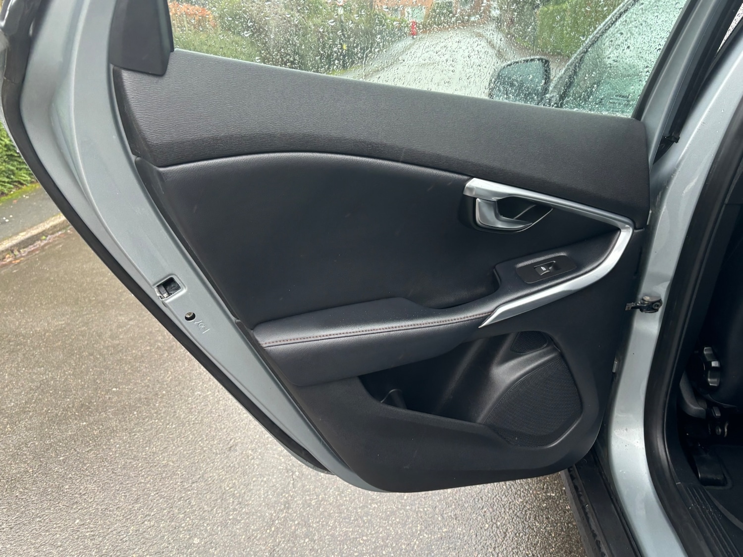 Used Volvo V40 2015 for sale - 78147686: Photo 21