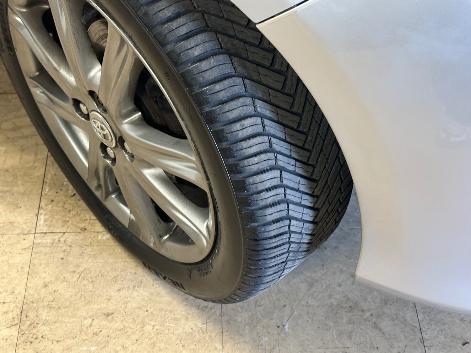 Used Toyota Yaris 2013 for sale - 77903405: Photo 23