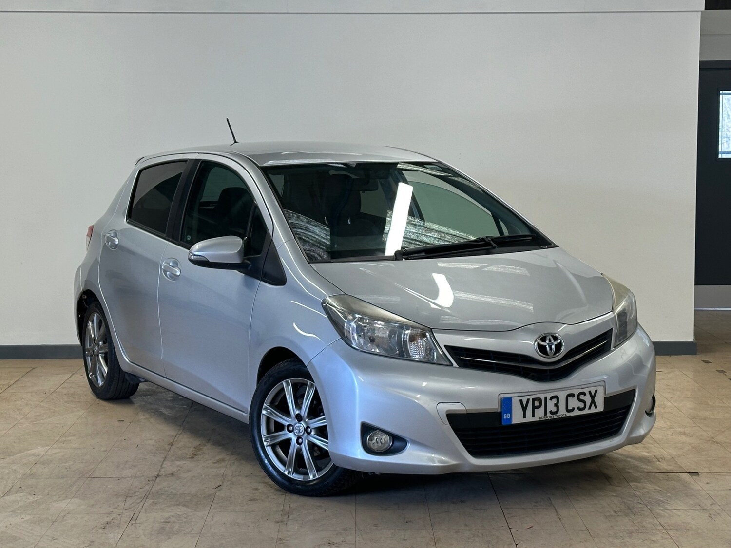 Used Toyota Yaris 2013 for sale - 77903405: Photo 3