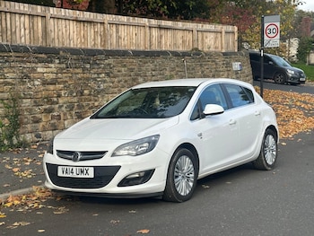 Used Vauxhall Astra 2014 for sale - 76565561: Photo