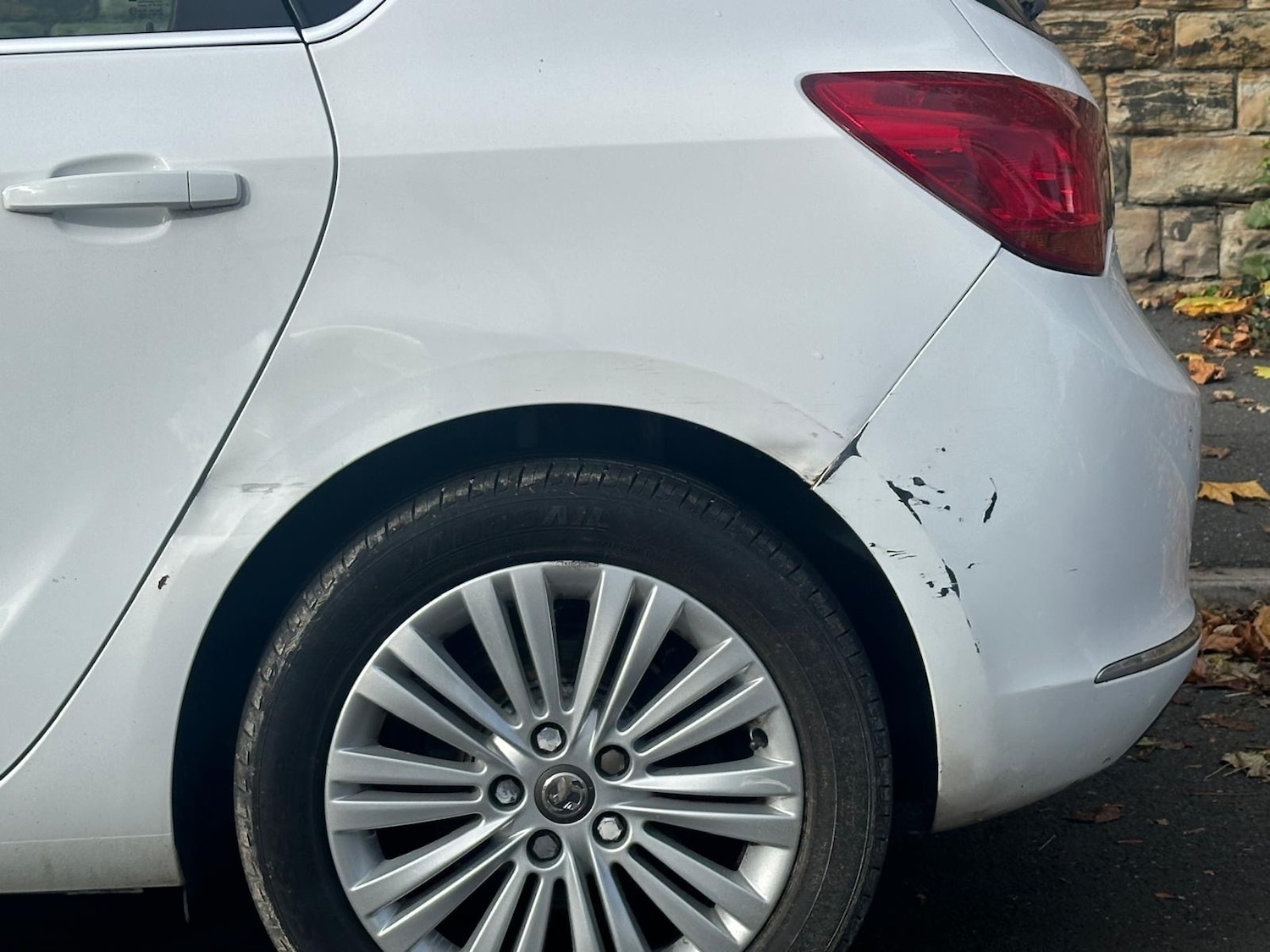 Used Vauxhall Astra 2014 for sale - 76565561: Photo 5