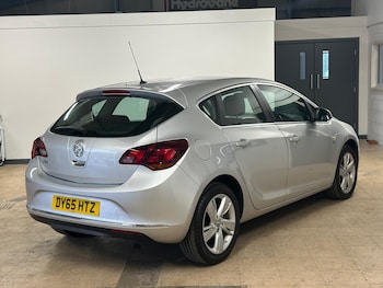 Used Vauxhall Astra 2015 for sale - 79473652: Photo