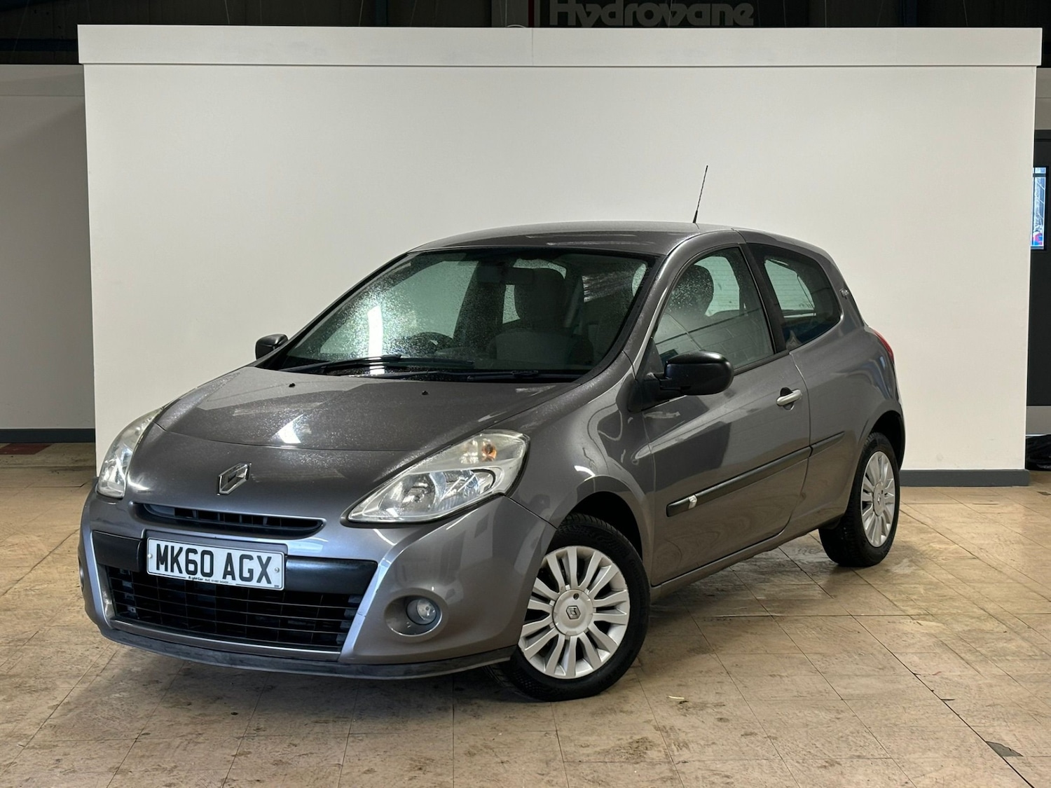 Used Renault Clio 2010 for sale - 77906308: Photo 3