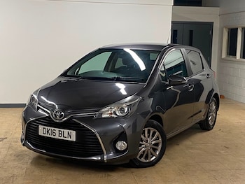 Used Toyota Yaris 2016 for sale - 79315360: Photo