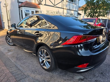 Used Lexus IS 2017 for sale - 79181065: Photo
