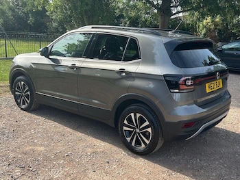 Used Volkswagen T-Cross 2021 for sale - 79048921: Photo