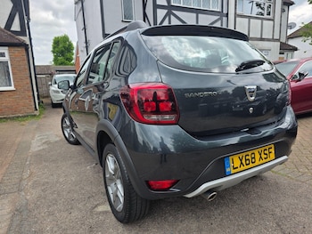 Used Dacia Sandero Stepway 2018 for sale - 78855123: Photo