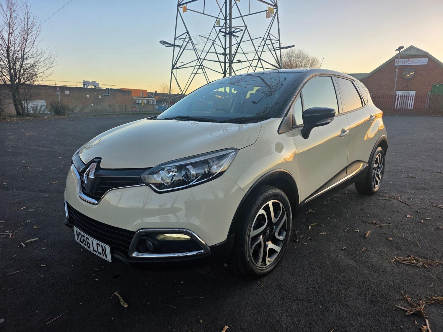 Used Renault Captur 2016 for sale - 76461315: Photo 8