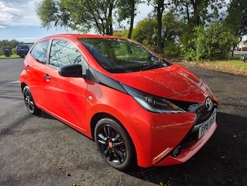 2015 (15) - 1.0 VVT-i X-Cite 5dr