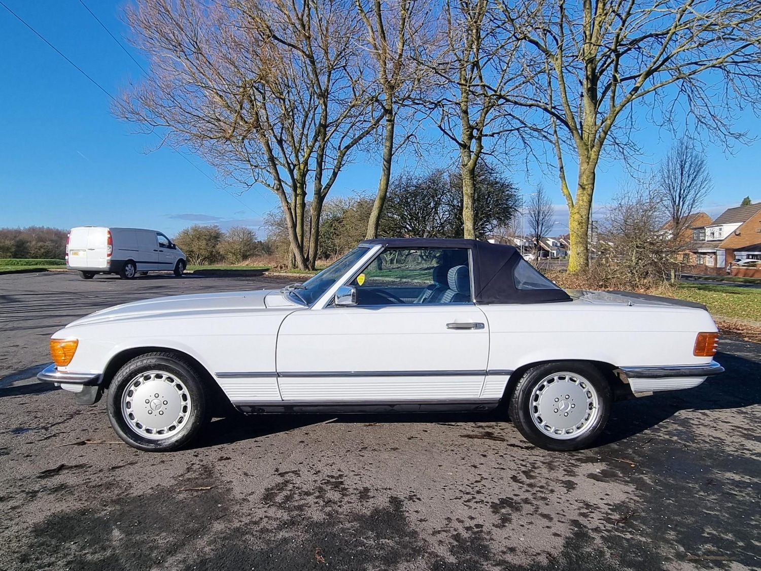 Used Mercedes-Benz SL 1986 for sale - 76461317: Photo 11