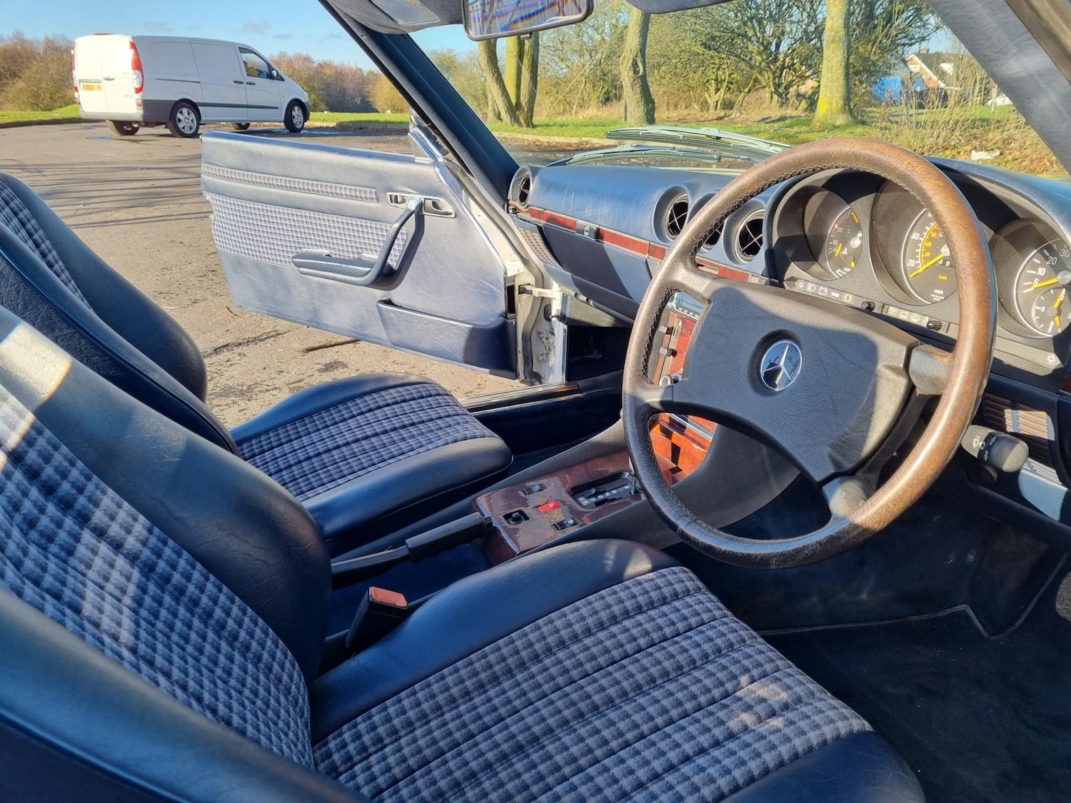 Used Mercedes-Benz SL 1986 for sale - 76461317: Photo 21