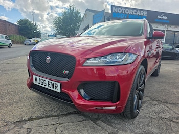 Used Jaguar F-Pace 2016 for sale - 79089120: Photo