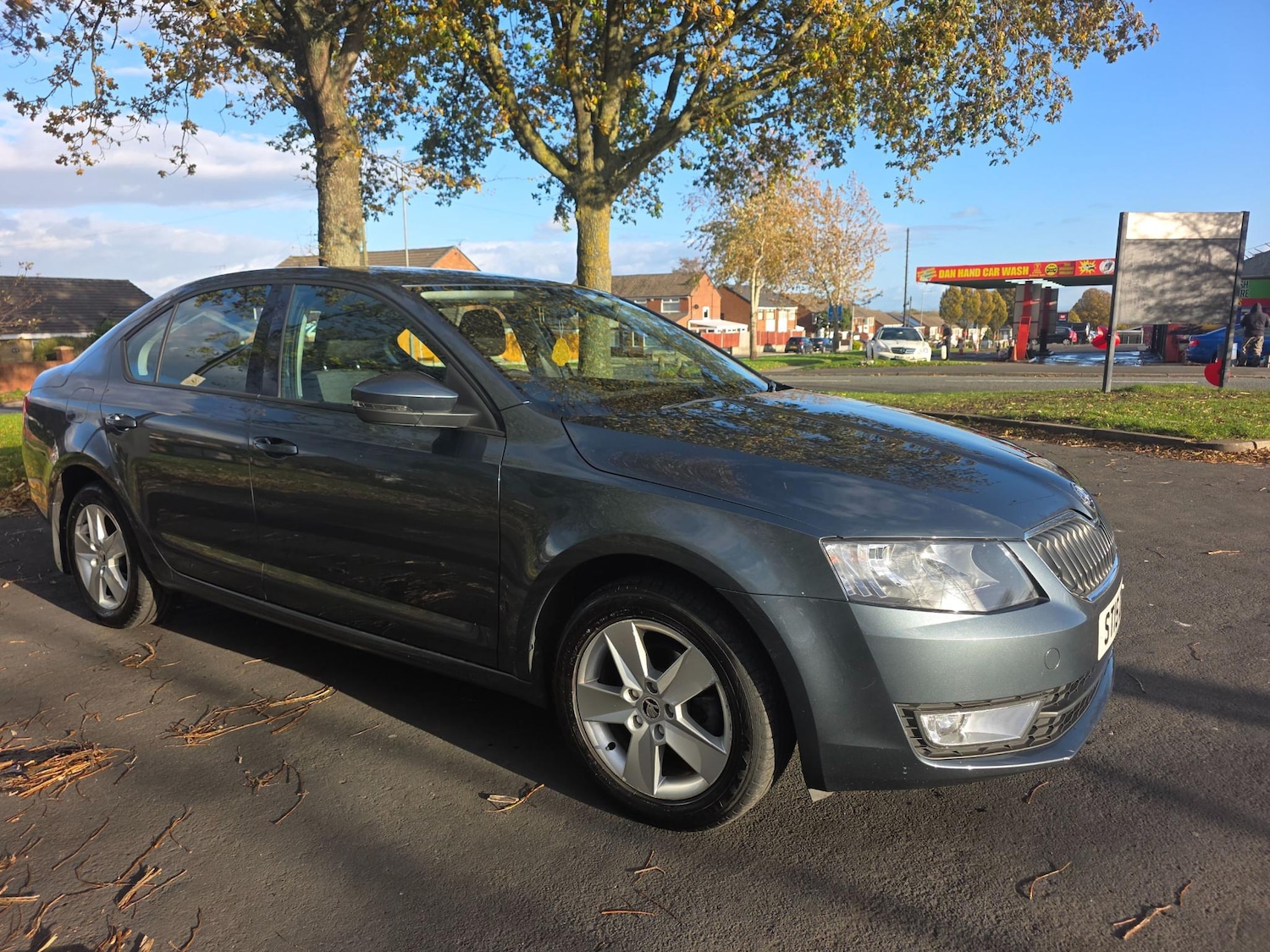 Used Skoda Octavia 2015 for sale - 76395000: Photo 2