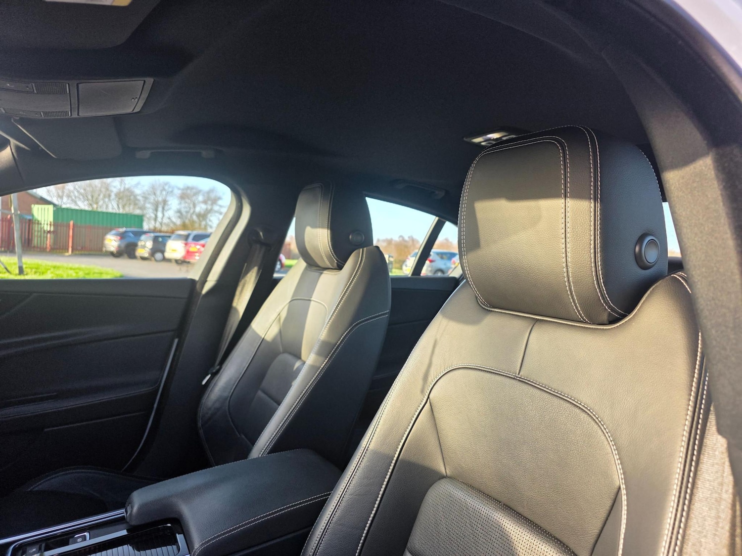 Used Jaguar XE 2019 for sale - 76895955: Photo 14