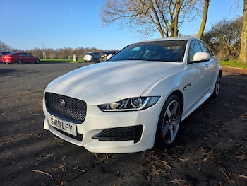 2019 (19) - 2.0 Ingenium R-Sport 4dr Auto