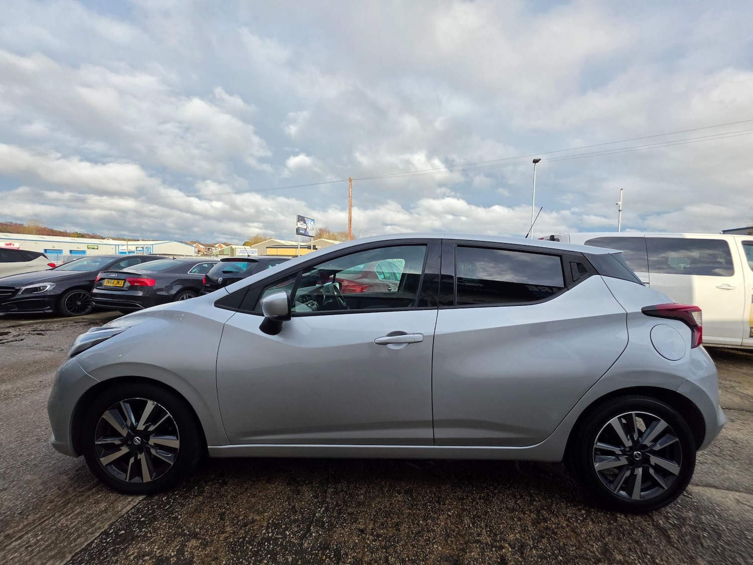 Used Nissan Micra 2017 for sale - 77340626: Photo 3