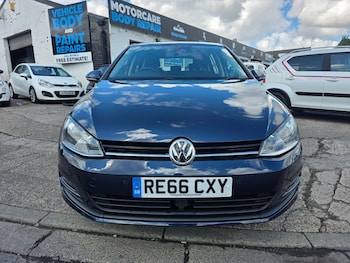 Used Volkswagen Golf 2016 for sale - 78930116: Photo