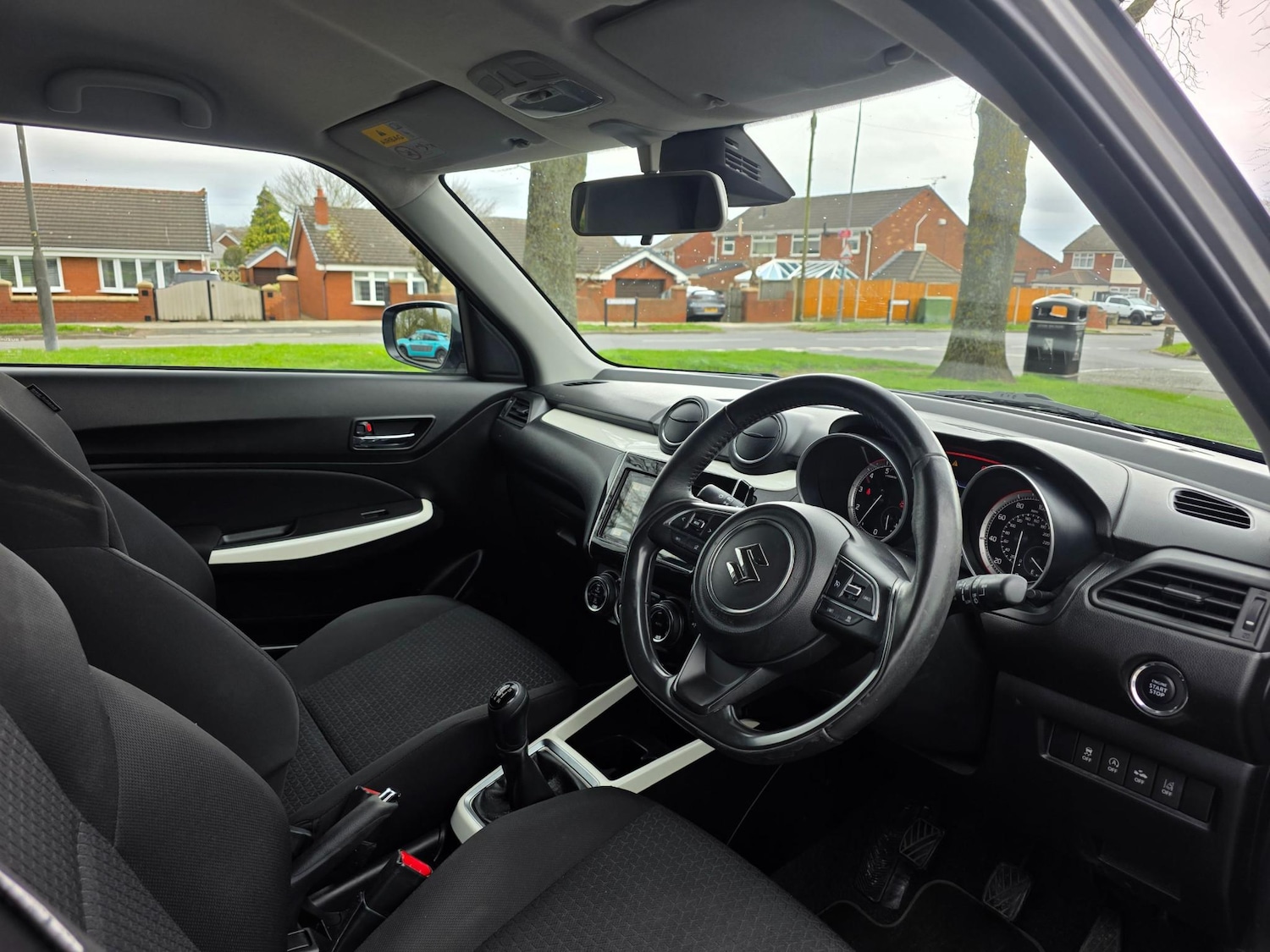 Used Suzuki Swift 2017 for sale - 77152409: Photo 14