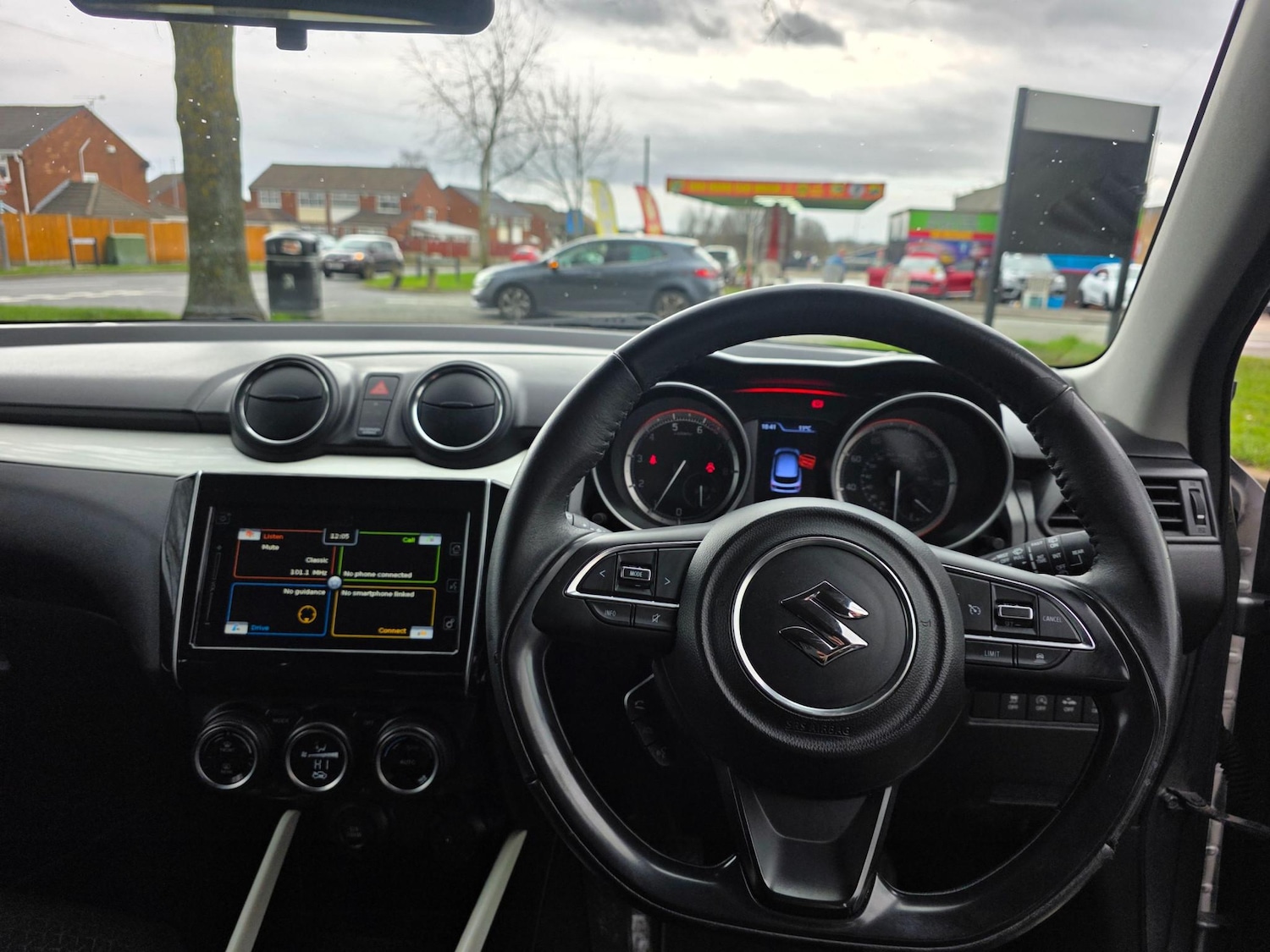 Used Suzuki Swift 2017 for sale - 77152409: Photo 16