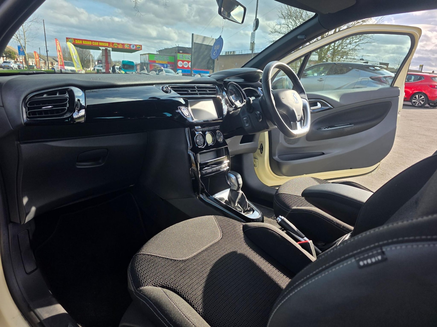 Used DS Automobiles DS 3 2017 for sale - 77607908: Photo 18