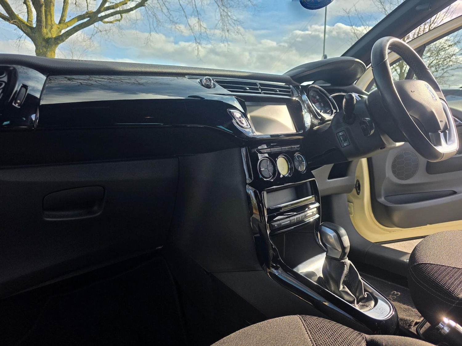 Used DS Automobiles DS 3 2017 for sale - 77607908: Photo 20