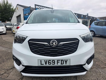 Used Vauxhall Combo Life 2019 for sale - 79098208: Photo