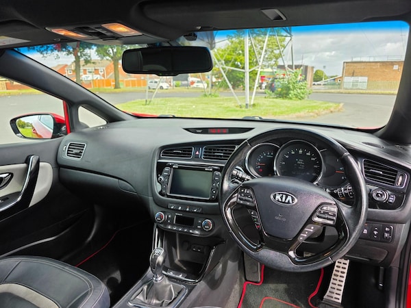 Used Kia Pro Ceed 2015 for sale - 75487248: Photo 11