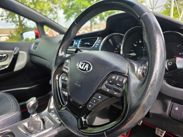 Used Kia Pro Ceed 2015 for sale - 75487248: Photo 14