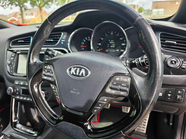 Used Kia Pro Ceed 2015 for sale - 75487248: Photo 15