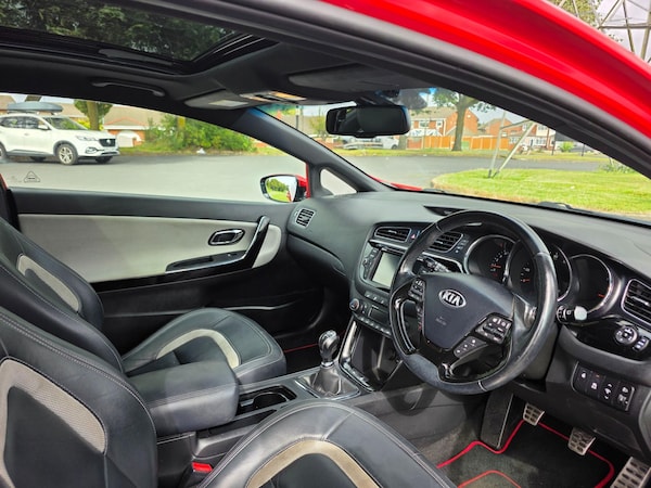 Used Kia Pro Ceed 2015 for sale - 75487248: Photo 9