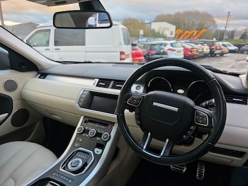 Used Land Rover Range Rover Evoque 2015 for sale - 76734638: Photo