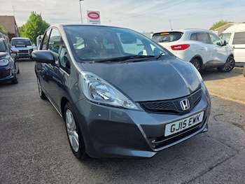 Used Honda Jazz 2015 for sale - 77435894: Photo