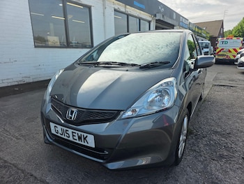 Used Honda Jazz 2015 for sale - 77435894: Photo