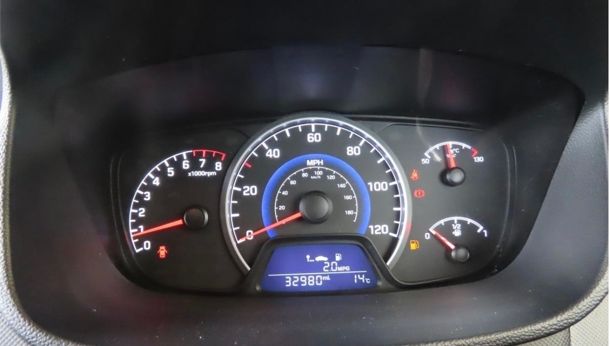 Used Hyundai i10 2017 for sale - 76256954: Photo 12