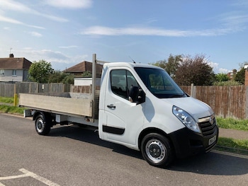 Vauxhall - Movano