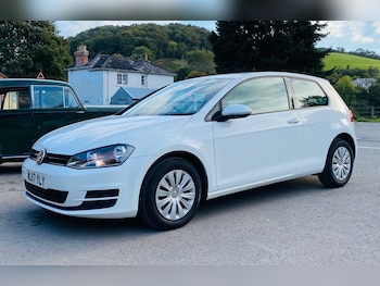 Used Volkswagen Golf 2017 for sale - 76206277: Photo
